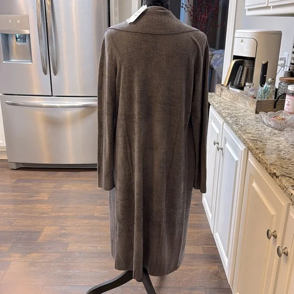 Barefoot Dreams cozy chic ultra lite size small - Picture 2 of 5